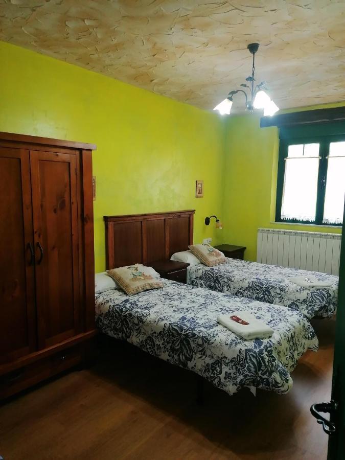 Hosteria Casa Flor Murias de Rechivaldo المظهر الخارجي الصورة